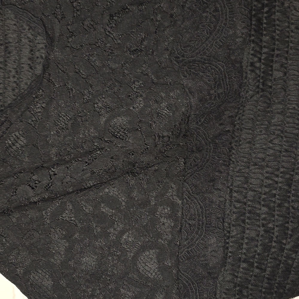 Torrid Lace Print Smocked Crop Top Black Womens Size 4x NWOT - Picture 6 of 12